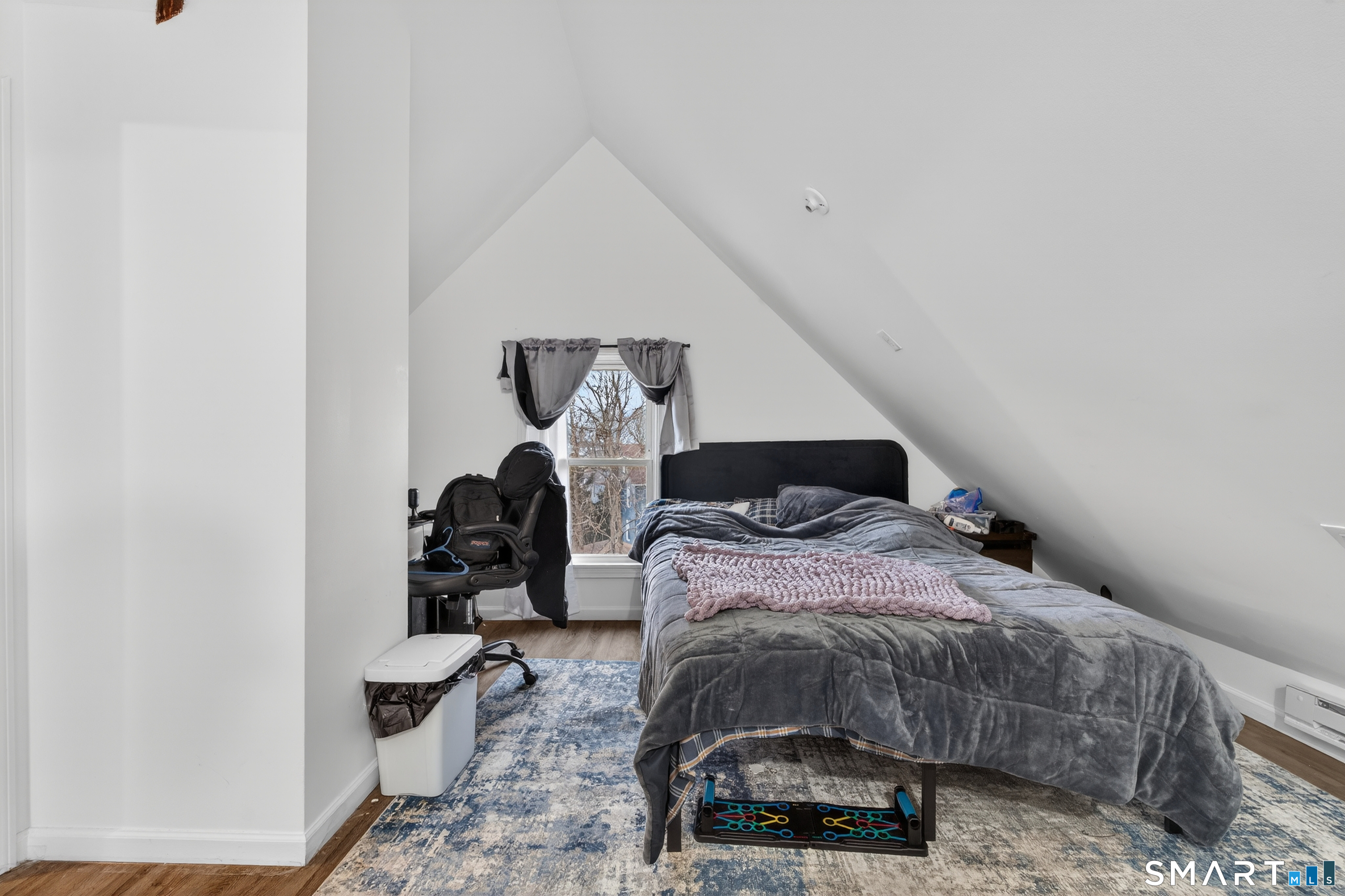 60 Ocean Avenue New London CT 06320