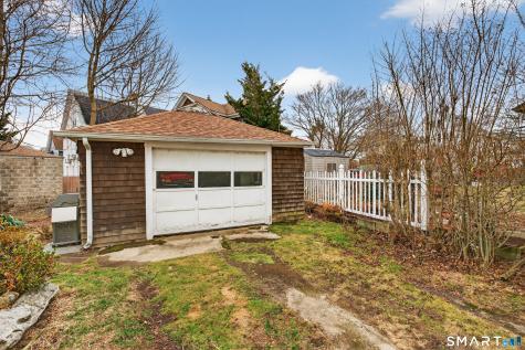 60 Ocean Avenue New London CT 06320