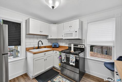 60 Ocean Avenue New London CT 06320