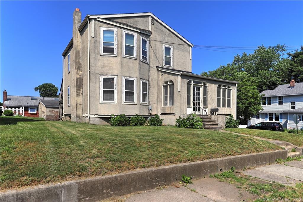 644 Naugatuck Avenue Milford CT 06461