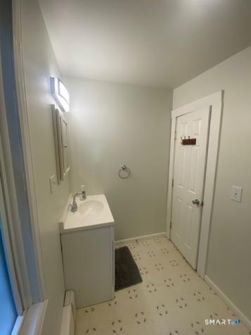 20 Cooley Avenue Middletown CT 06457
