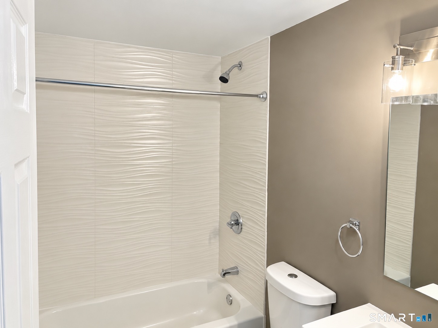 24 Railroad Avenue Plainfield CT 06374
