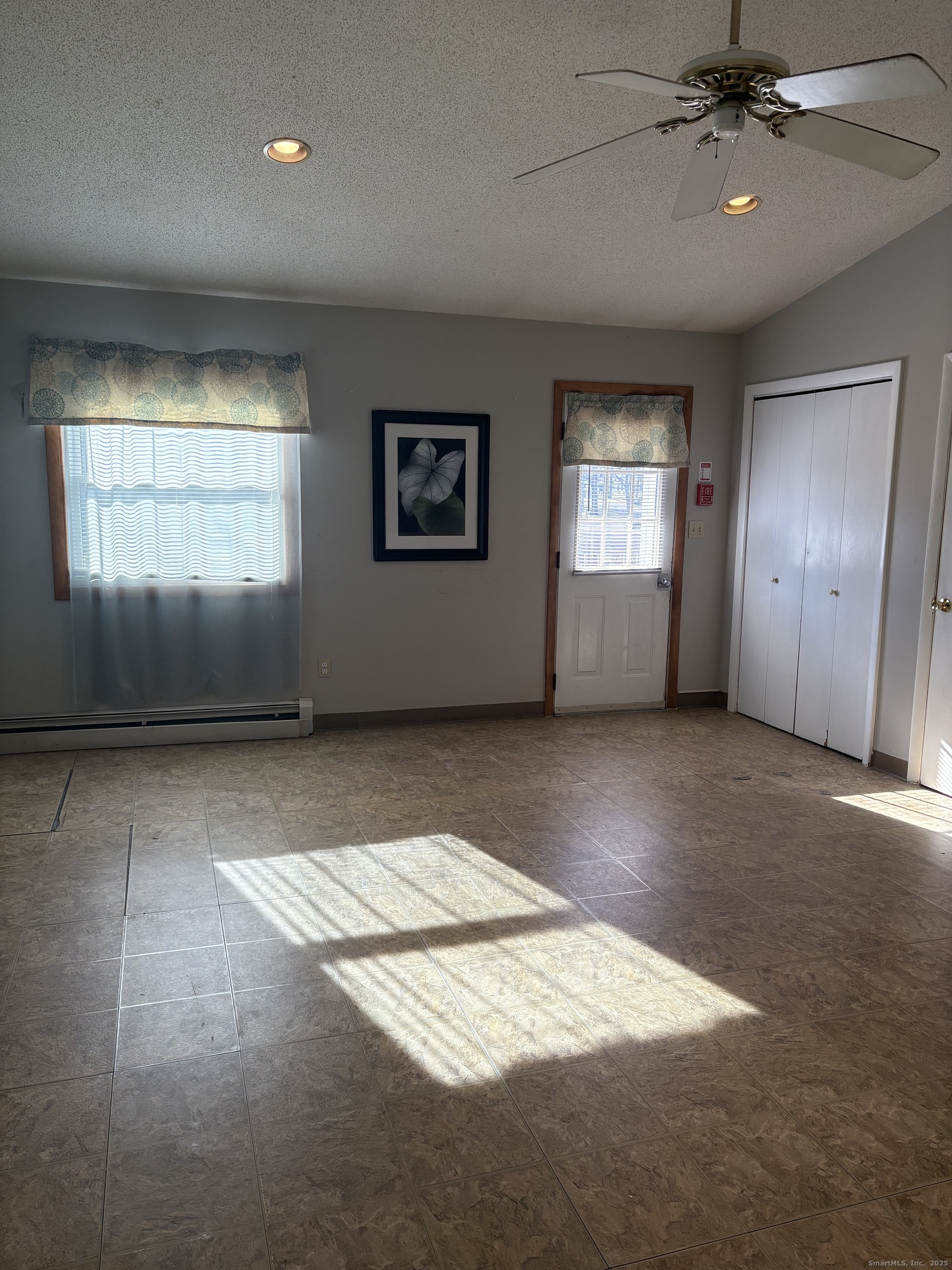 17 North Street Manchester CT 06042