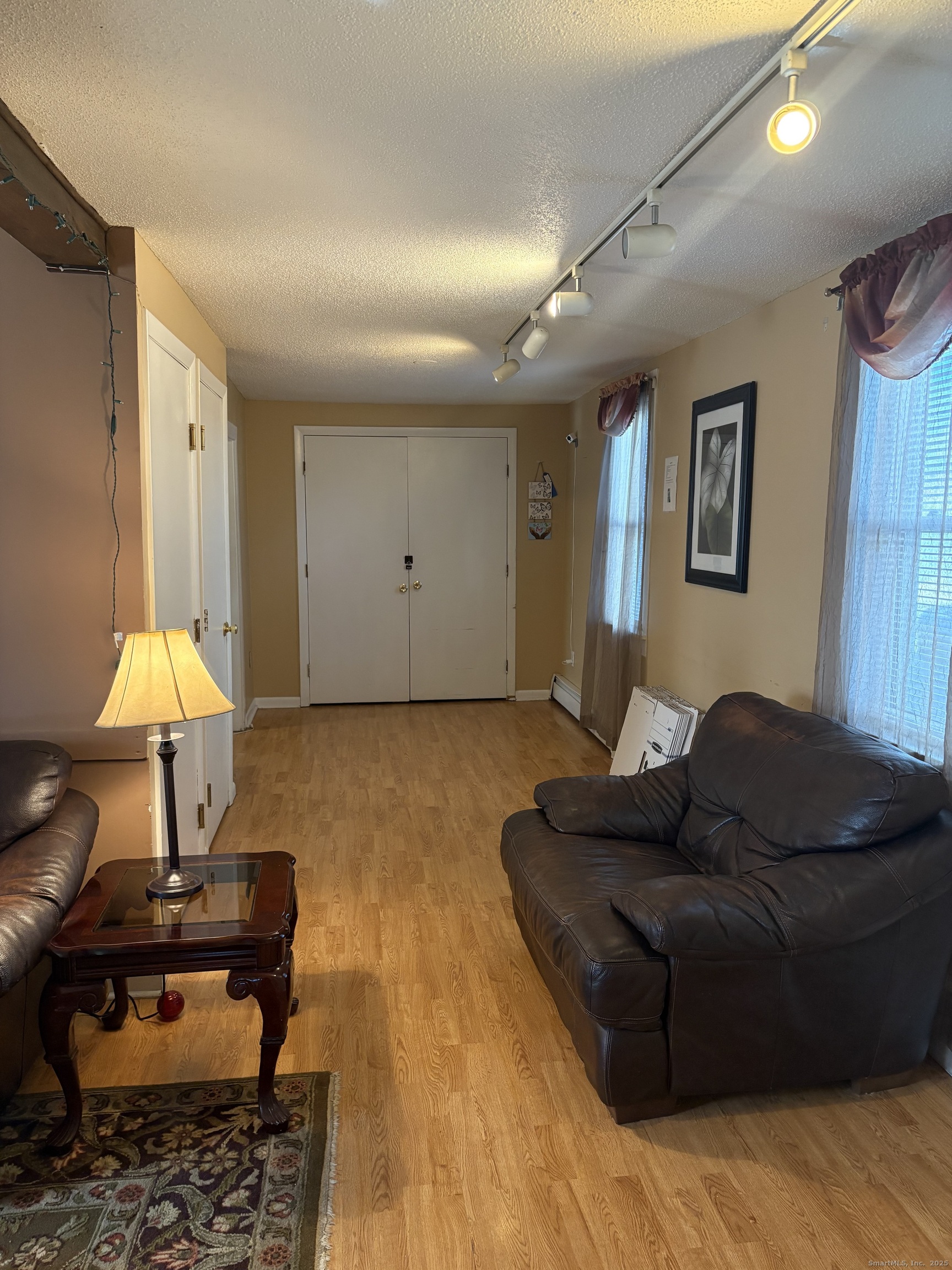 17 North Street Manchester CT 06042