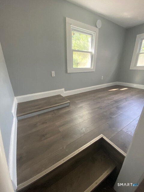 53 Orlando Street West Haven CT 06516