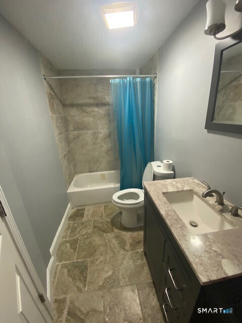 53 Orlando Street West Haven CT 06516