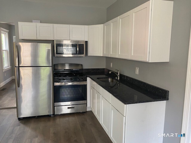 53 Orlando Street West Haven CT 06516