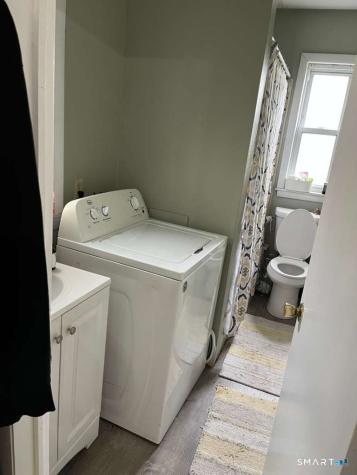 124 Smith Street Derby CT 06418