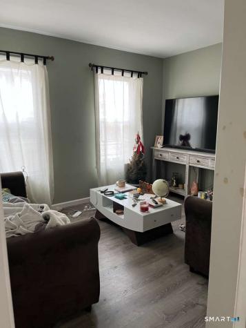 124 Smith Street Derby CT 06418