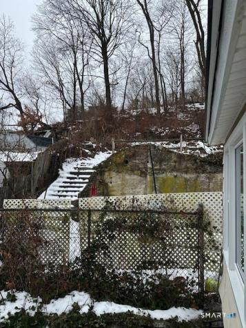 124 Smith Street Derby CT 06418