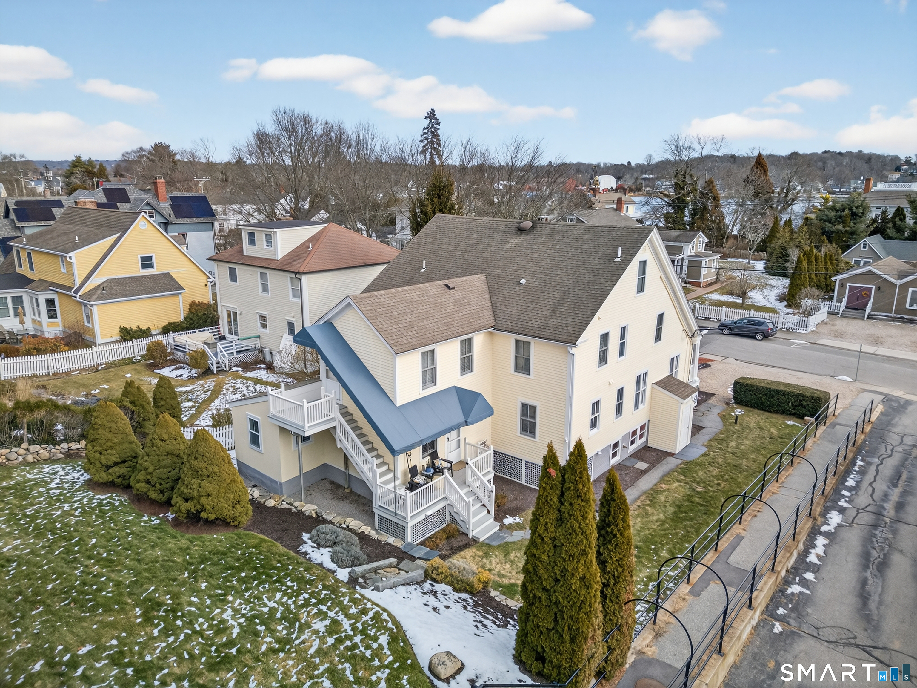 19 Pearl Street Groton CT 06355
