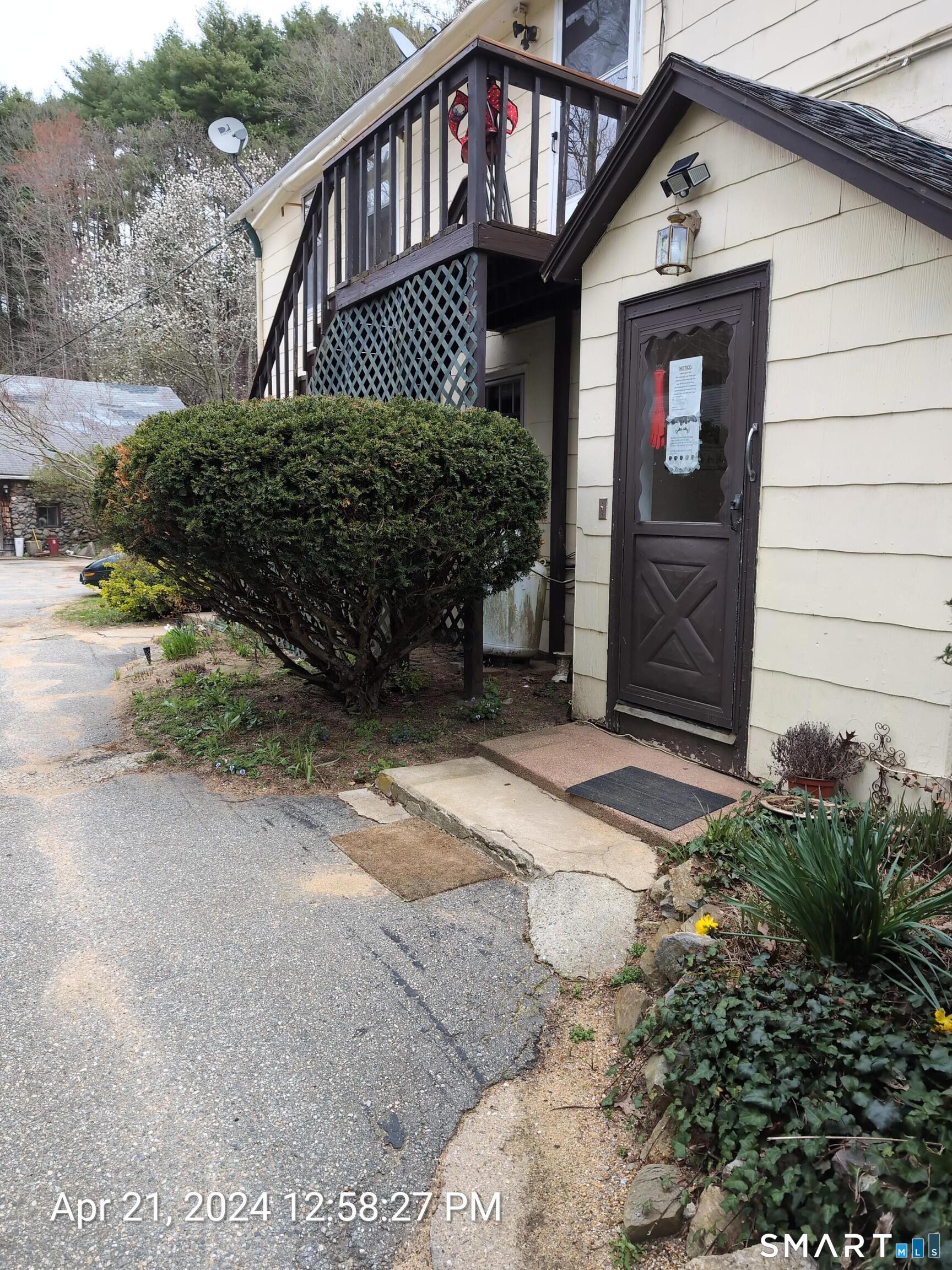 642 Old Hartford Road Colchester CT 06415