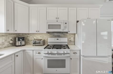 161 Leetes Island Road Branford CT 06405