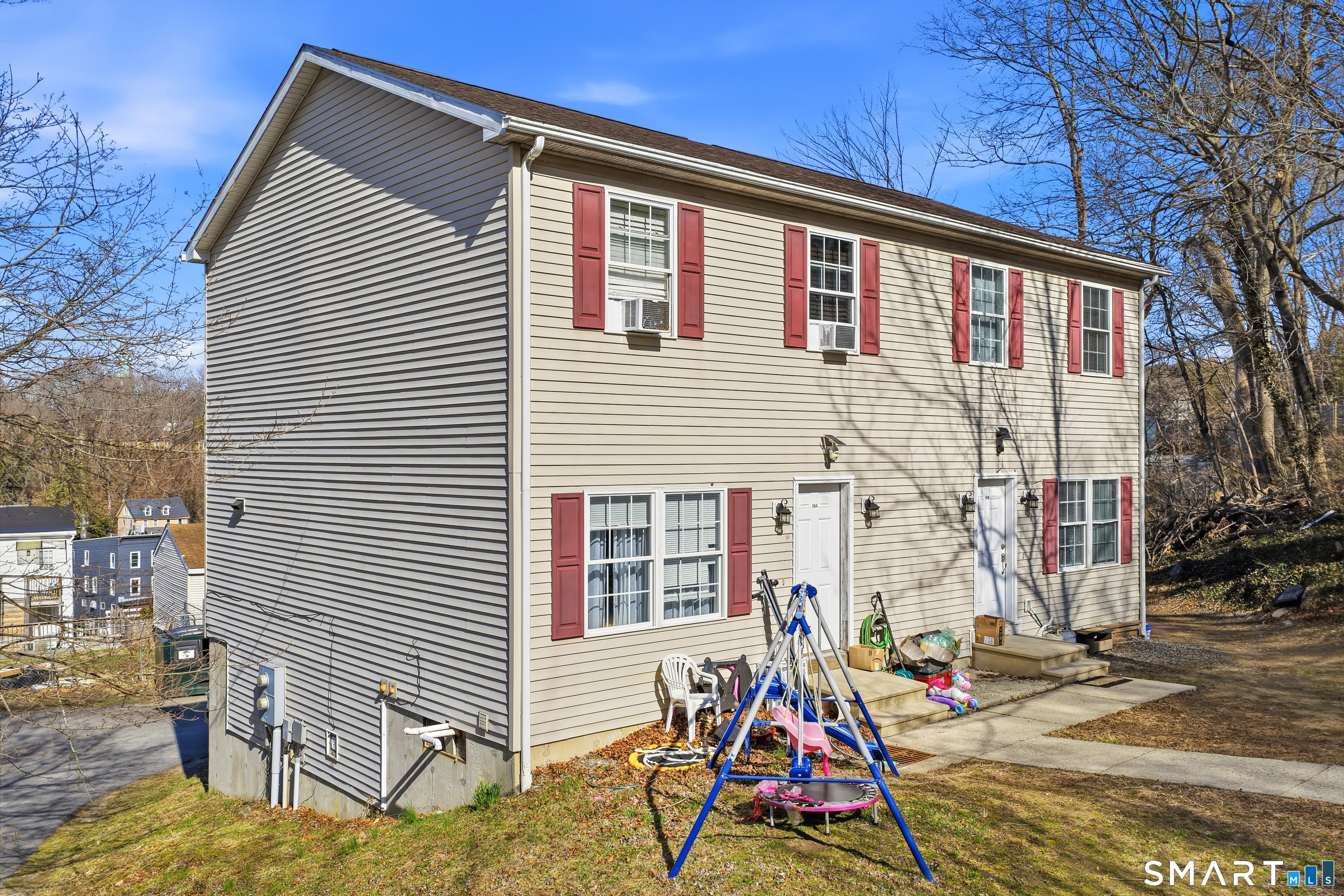 18 Division Street Norwich CT 06360