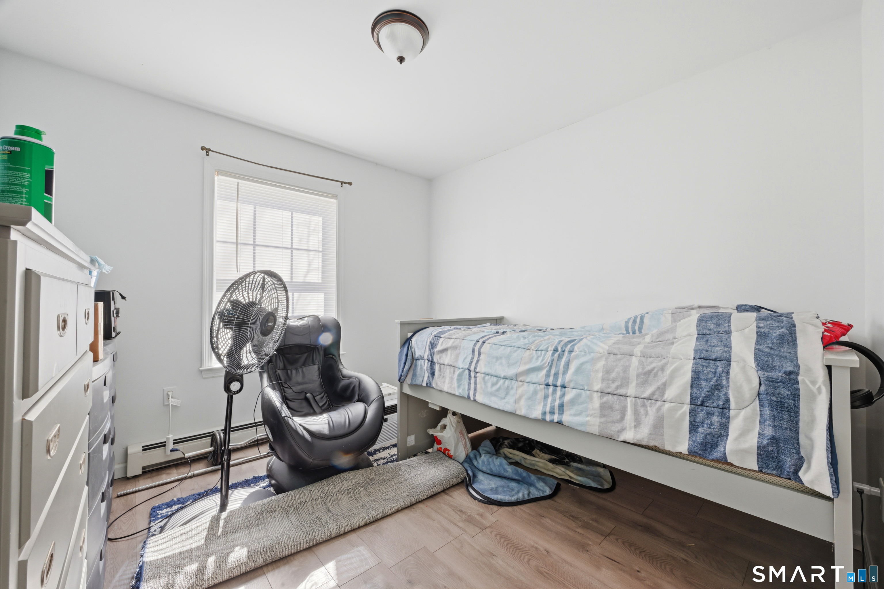 18 Division Street Norwich CT 06360