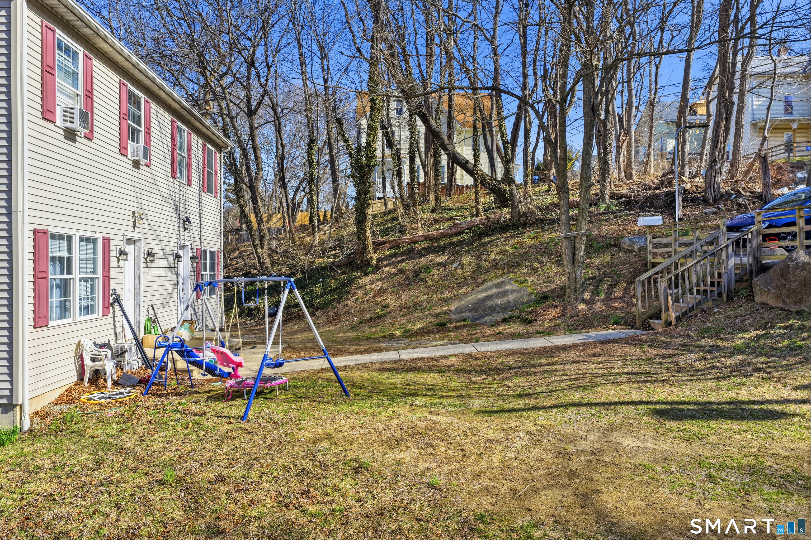 18 Division Street Norwich CT 06360