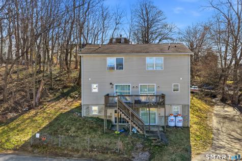18 Division Street Norwich CT 06360