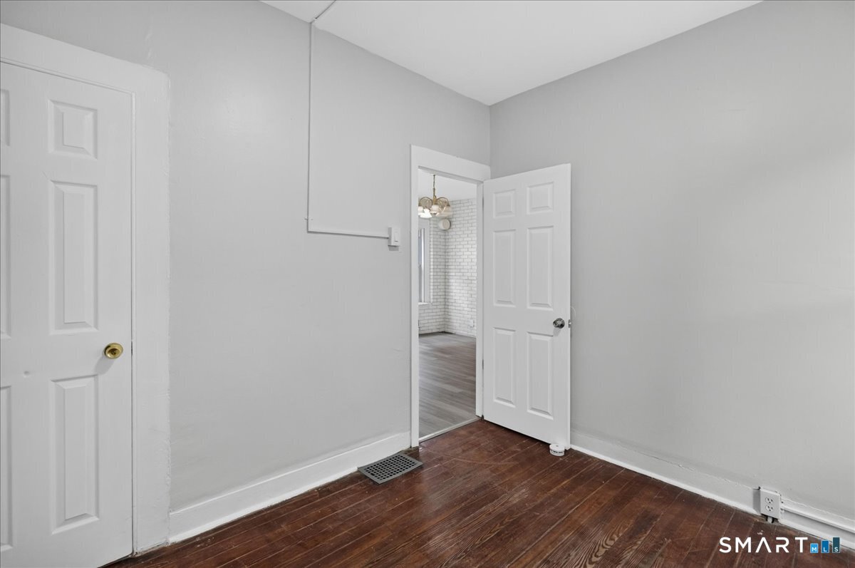 56 Bond Street Hartford CT 06114
