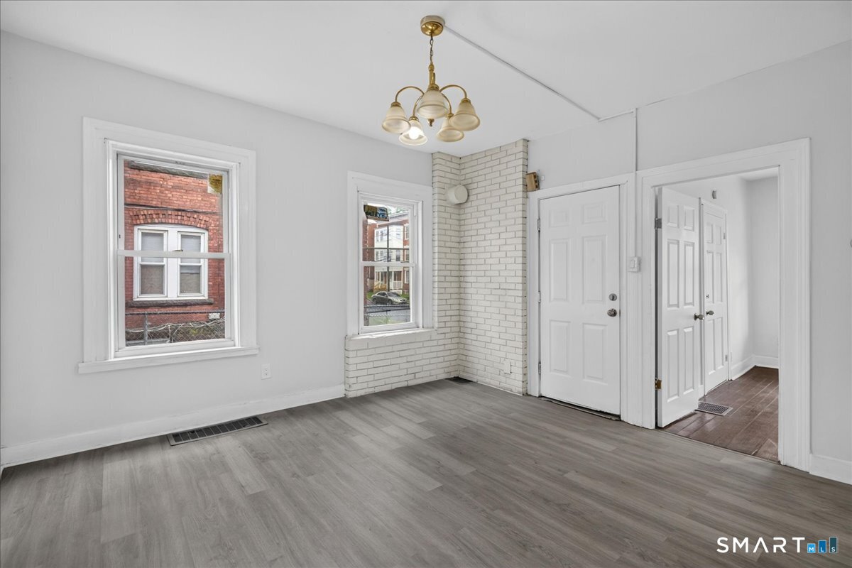 56 Bond Street Hartford CT 06114