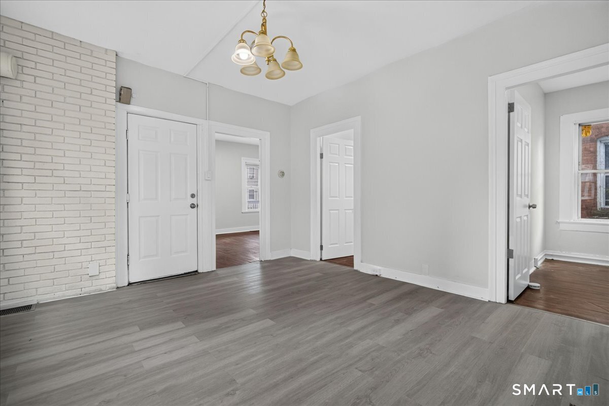 56 Bond Street Hartford CT 06114