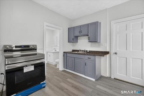 56 Bond Street Hartford CT 06114