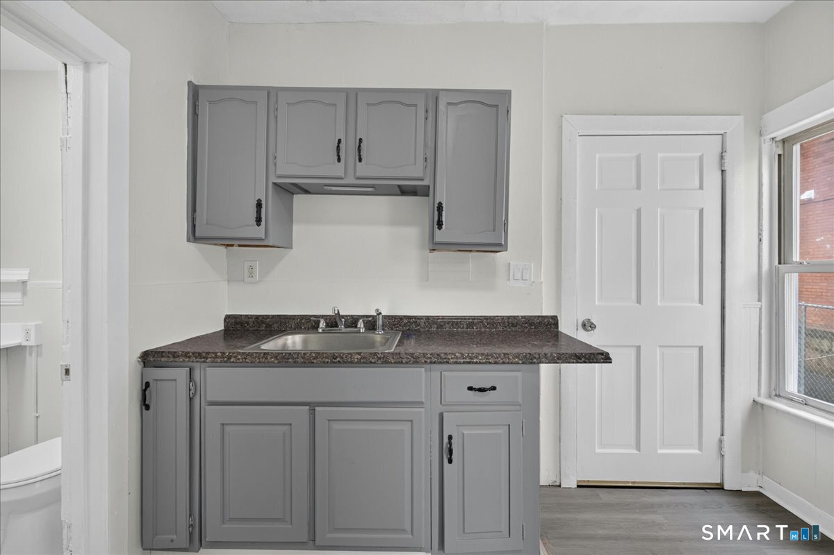 56 Bond Street Hartford CT 06114