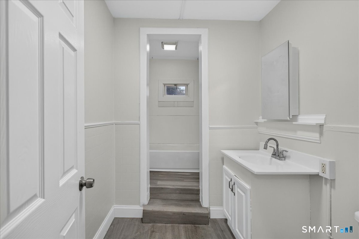 56 Bond Street Hartford CT 06114