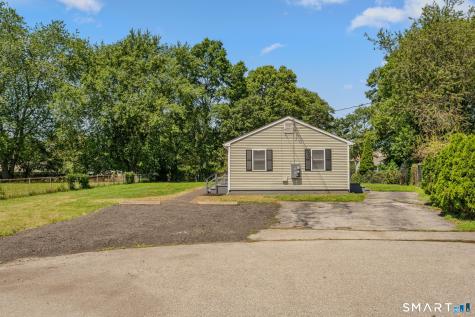 27 Joliet Court Groton CT 06340
