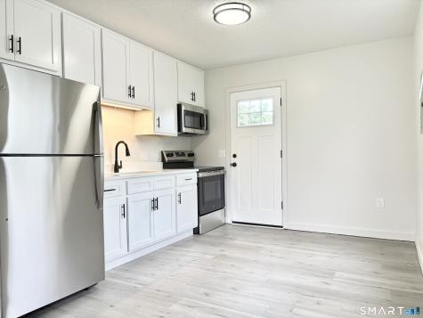 27 Joliet Court Groton CT 06340