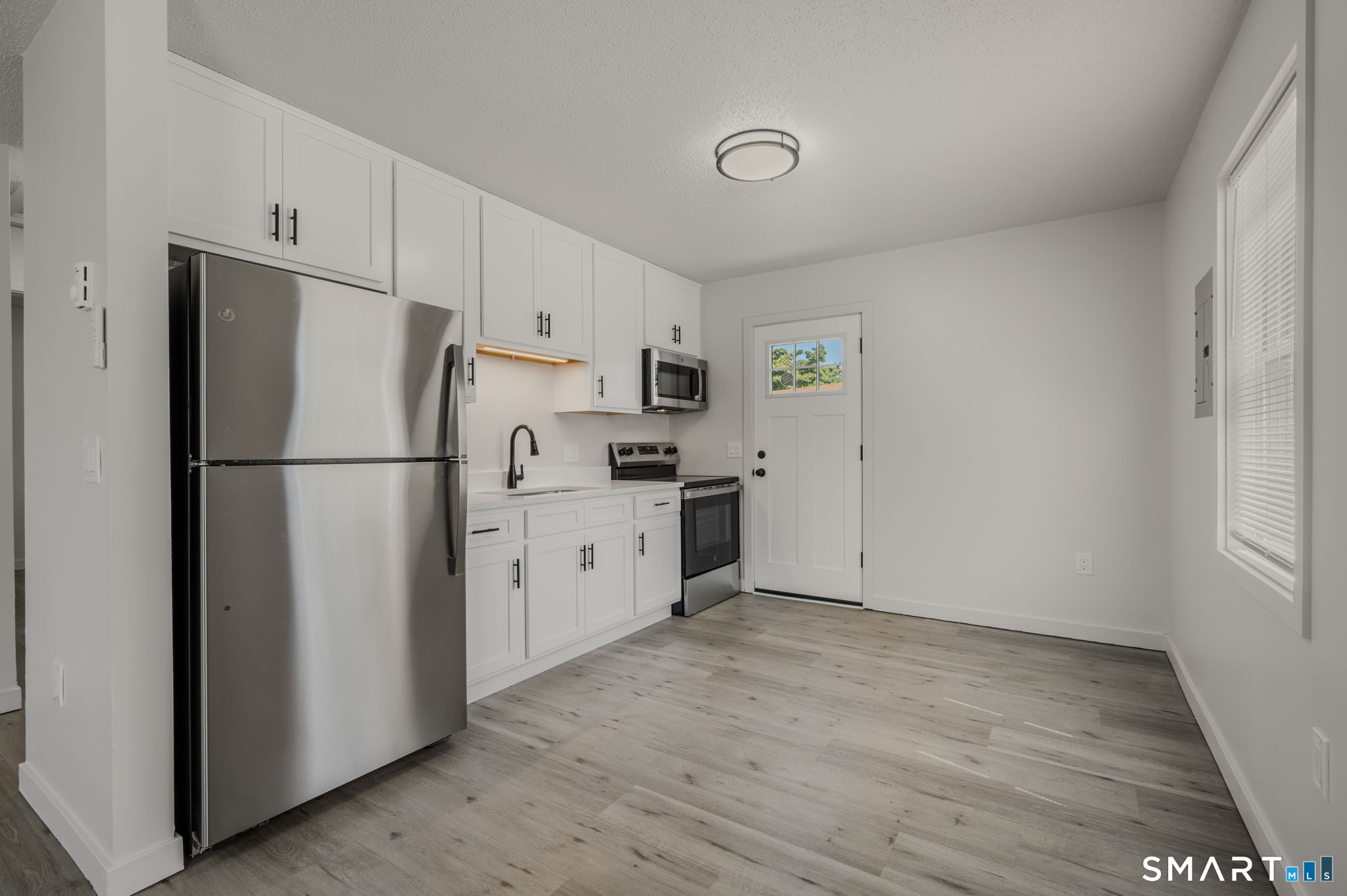 27 Joliet Court Groton CT 06340