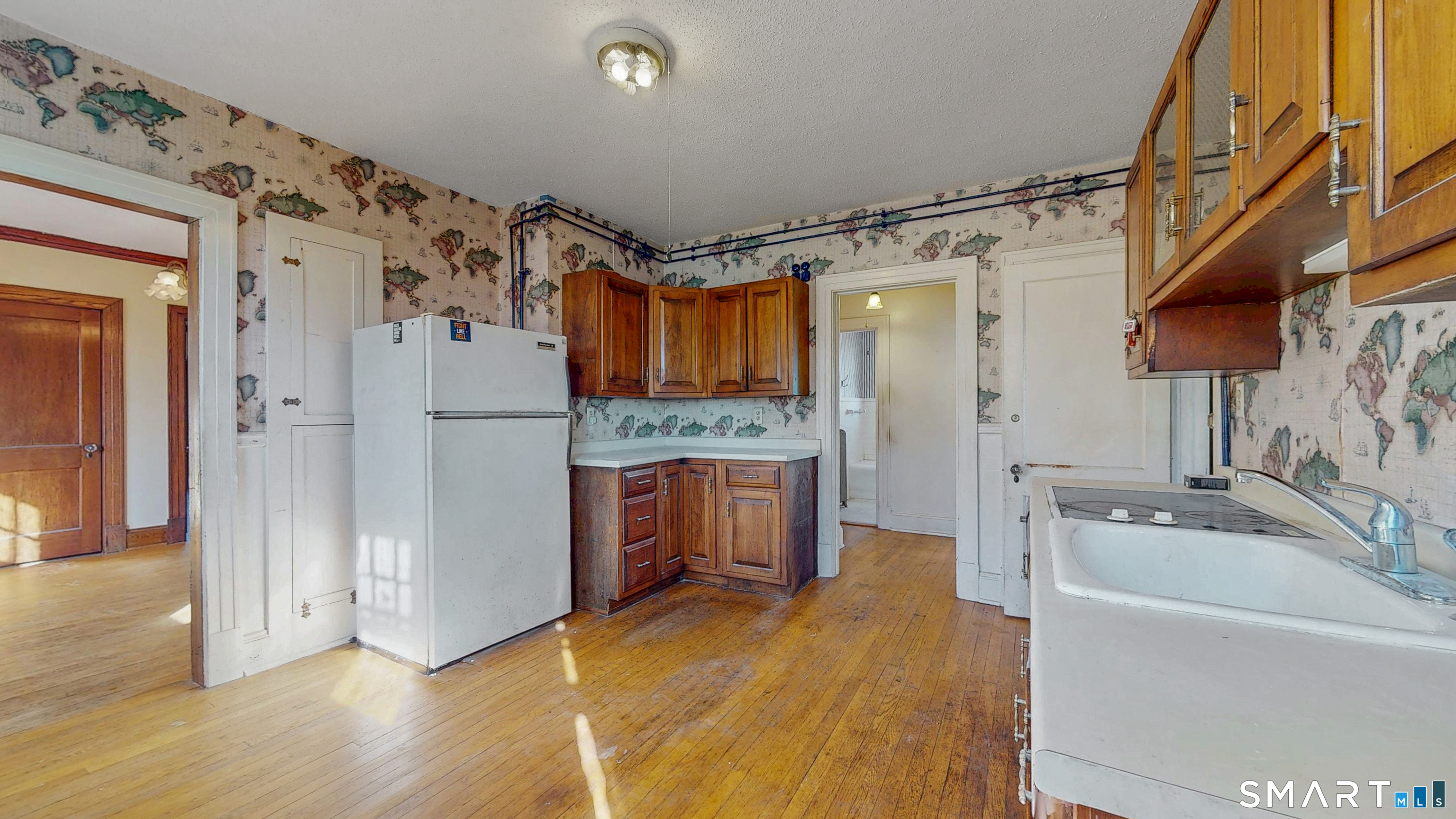72-74 Fairfield Avenue Hartford CT 06114