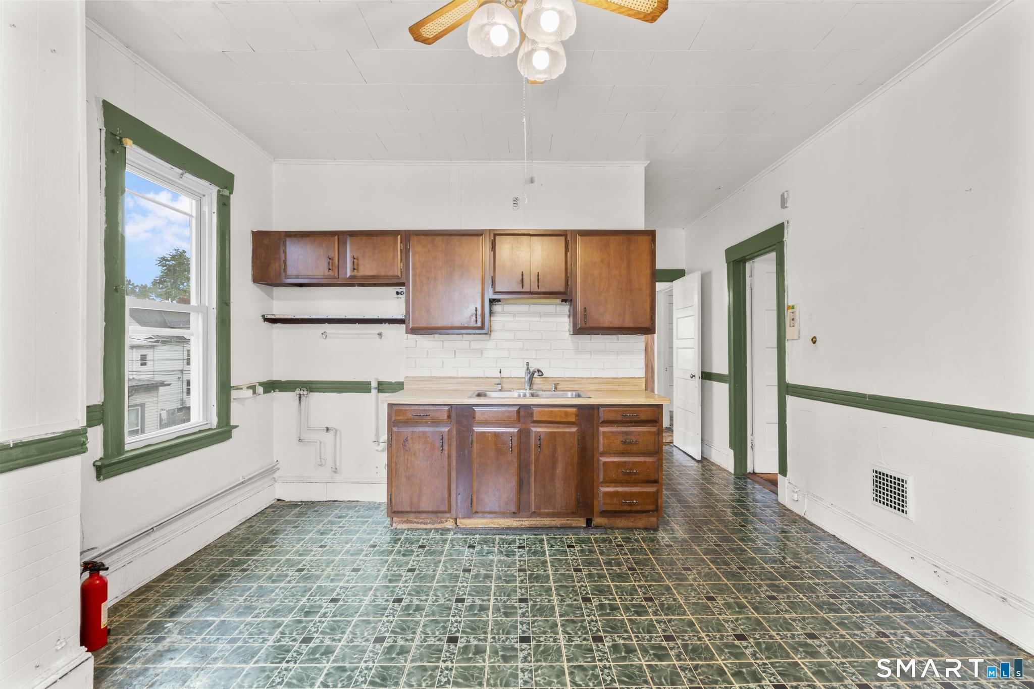 148 Kent Street Hartford CT 06112