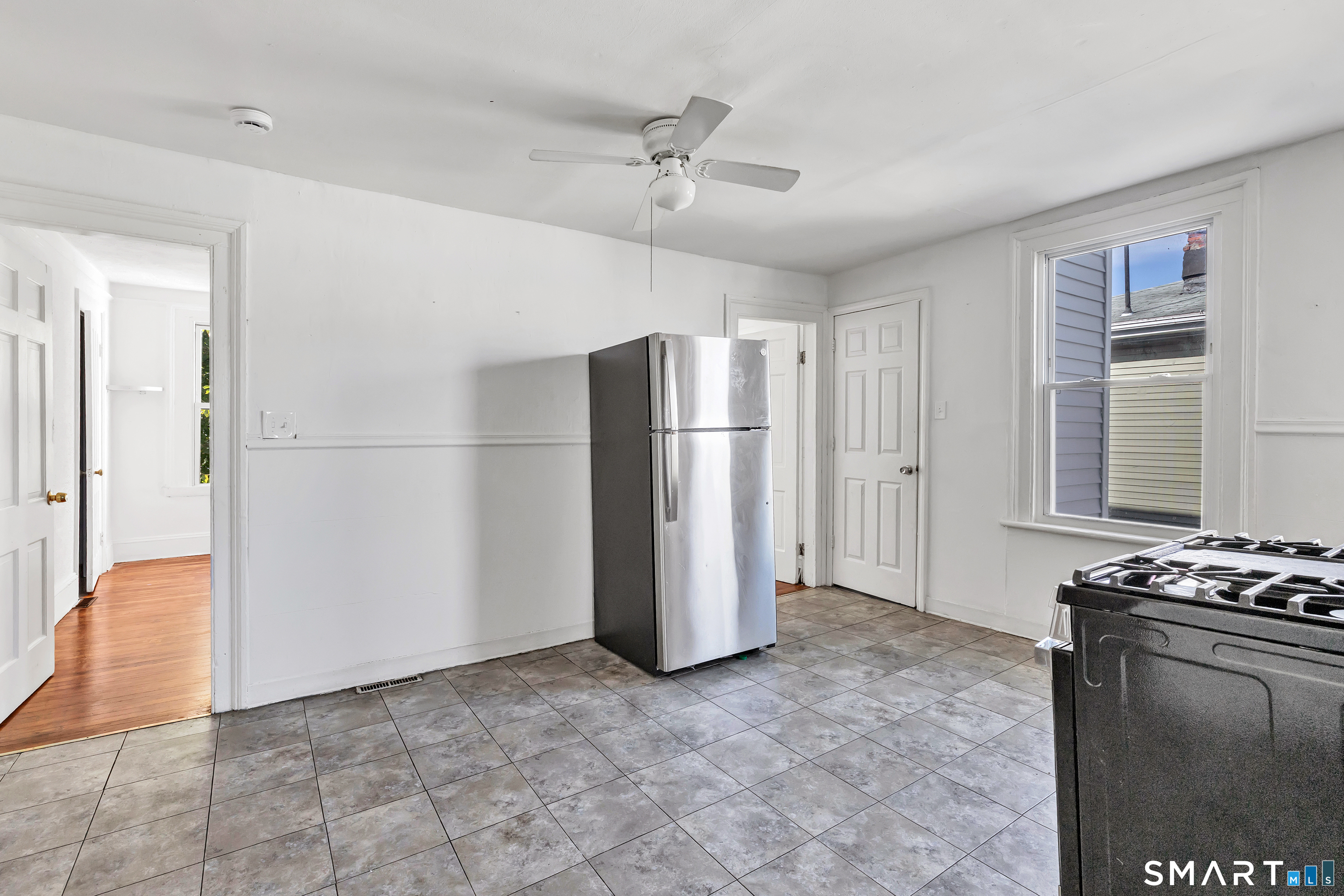 449-451 Brooks Street Bridgeport CT 06608