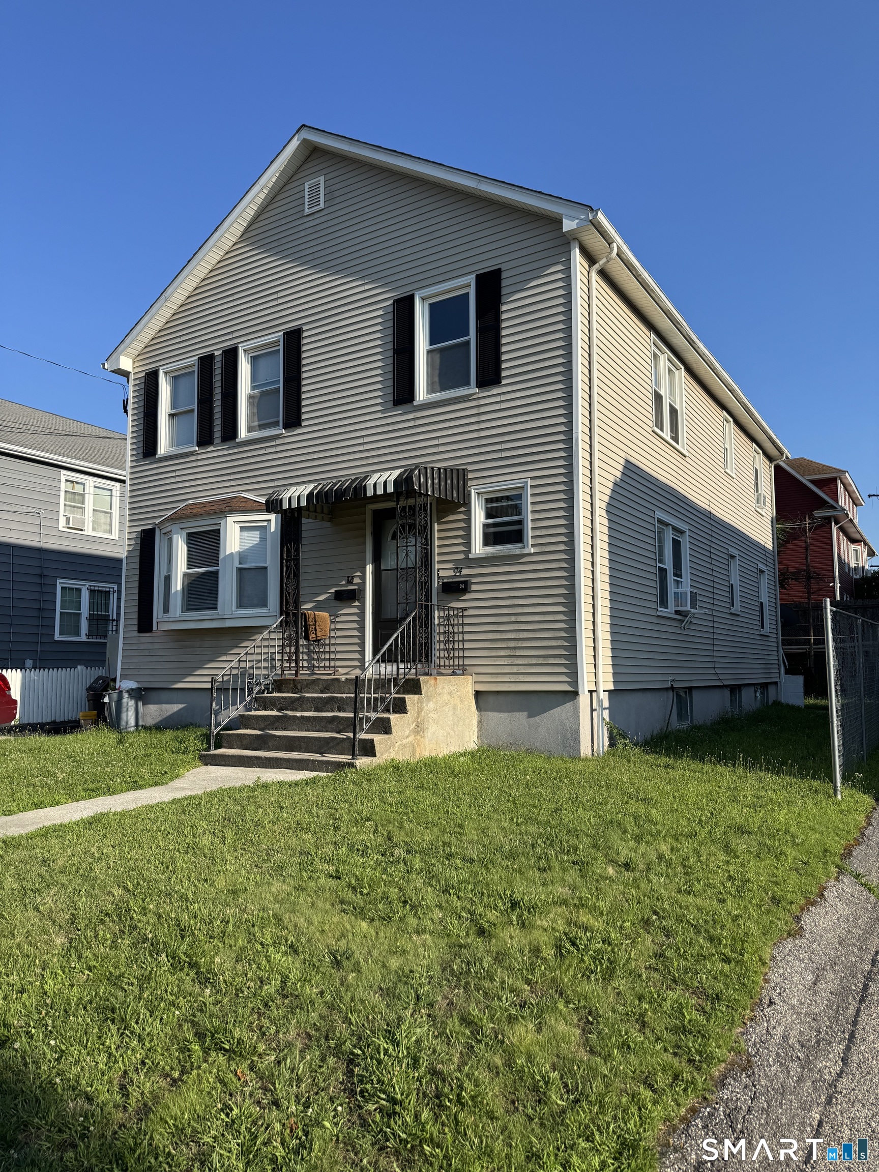 94-96 Locust Street Bridgeport CT 06610