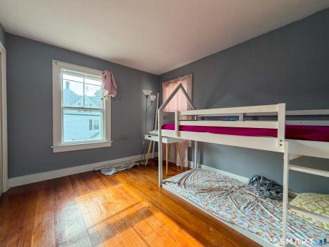 12 Jackson Street Manchester CT 06040