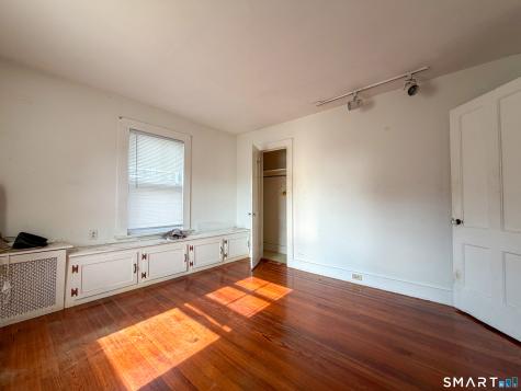 12 Jackson Street Manchester CT 06040