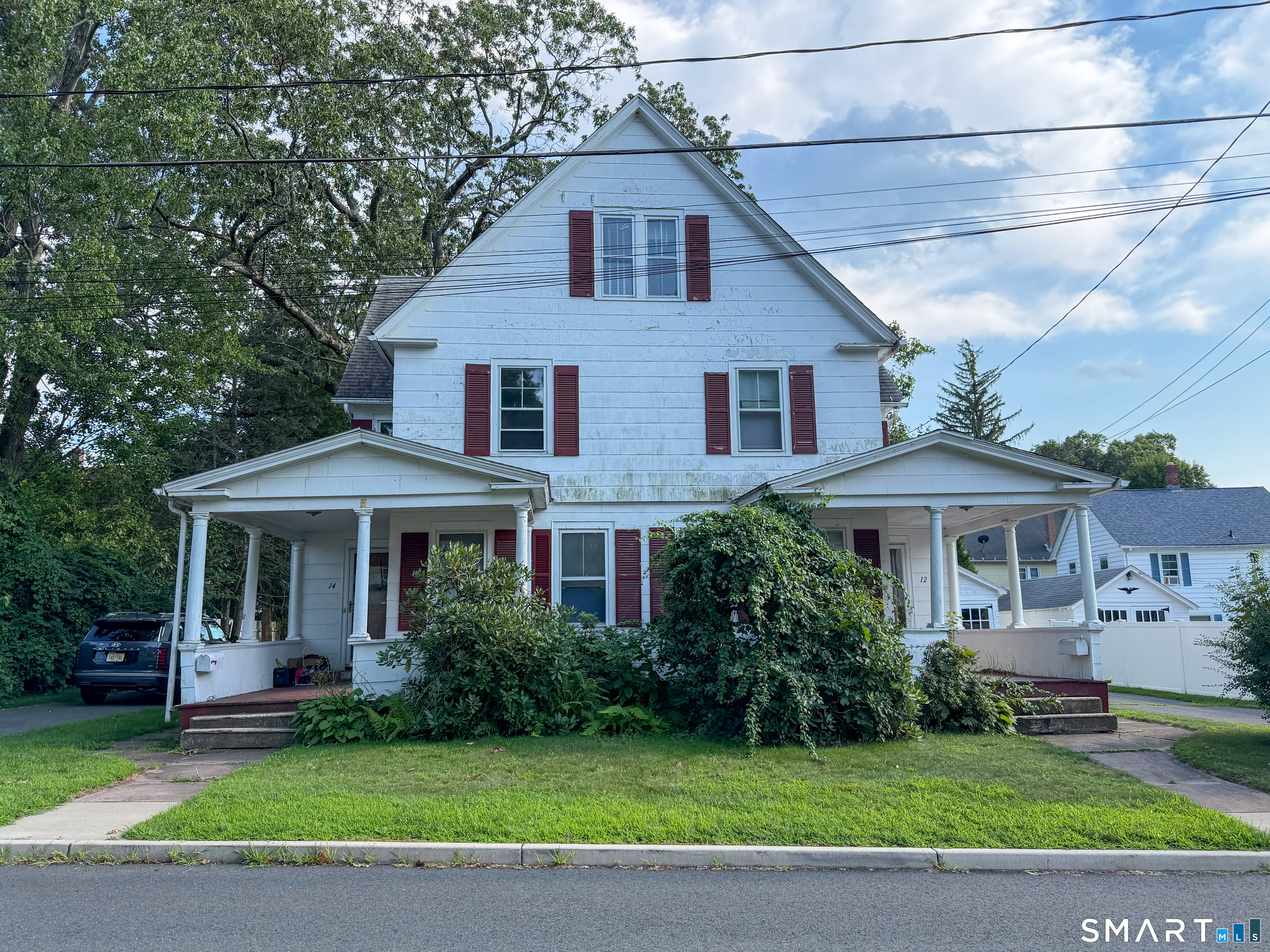 12 Jackson Street Manchester CT 06040