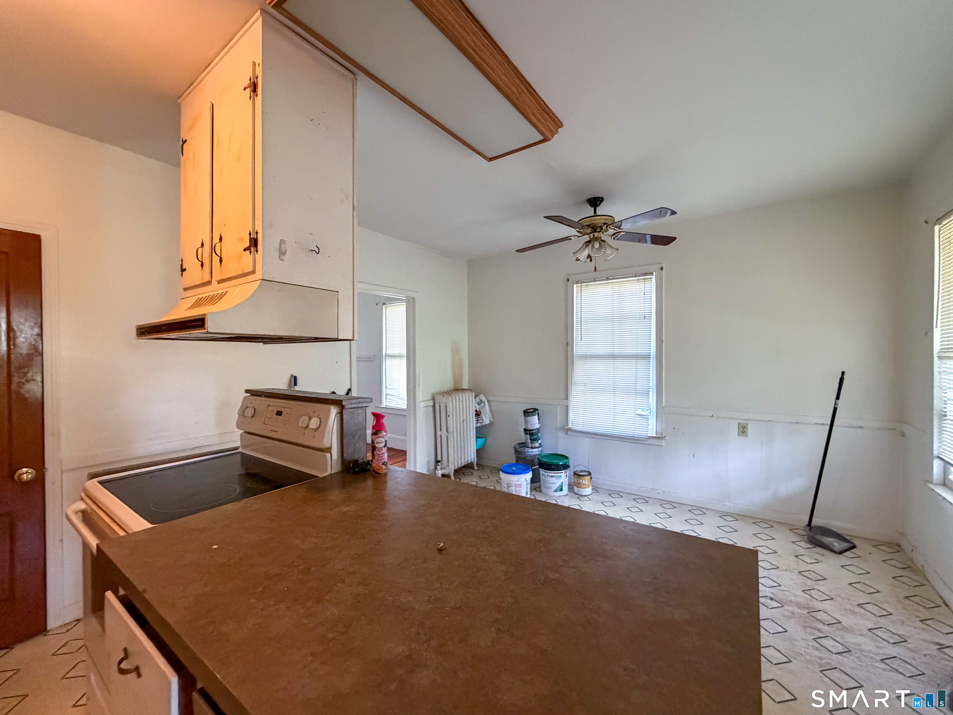 12 Jackson Street Manchester CT 06040