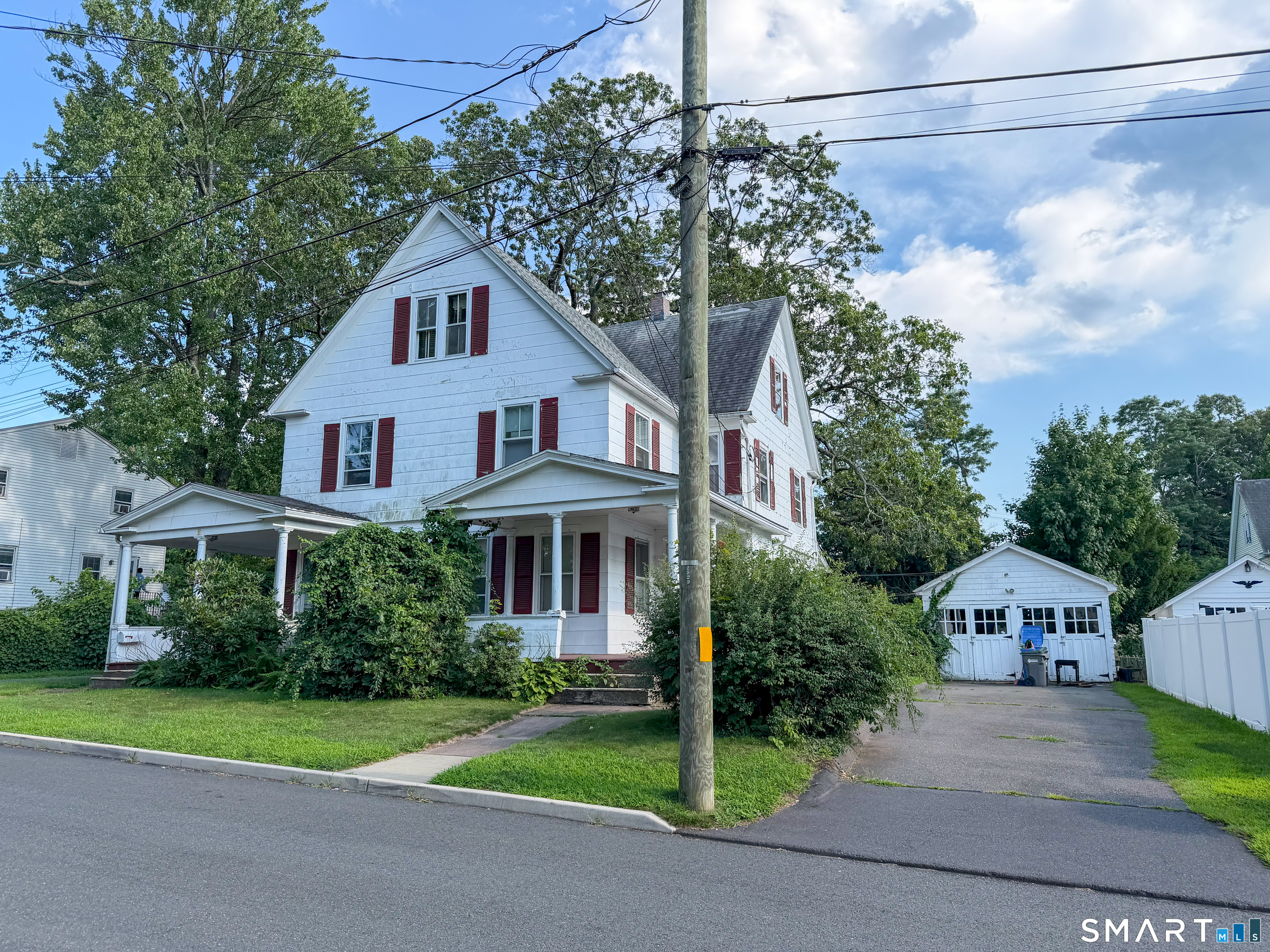 12 Jackson Street Manchester CT 06040