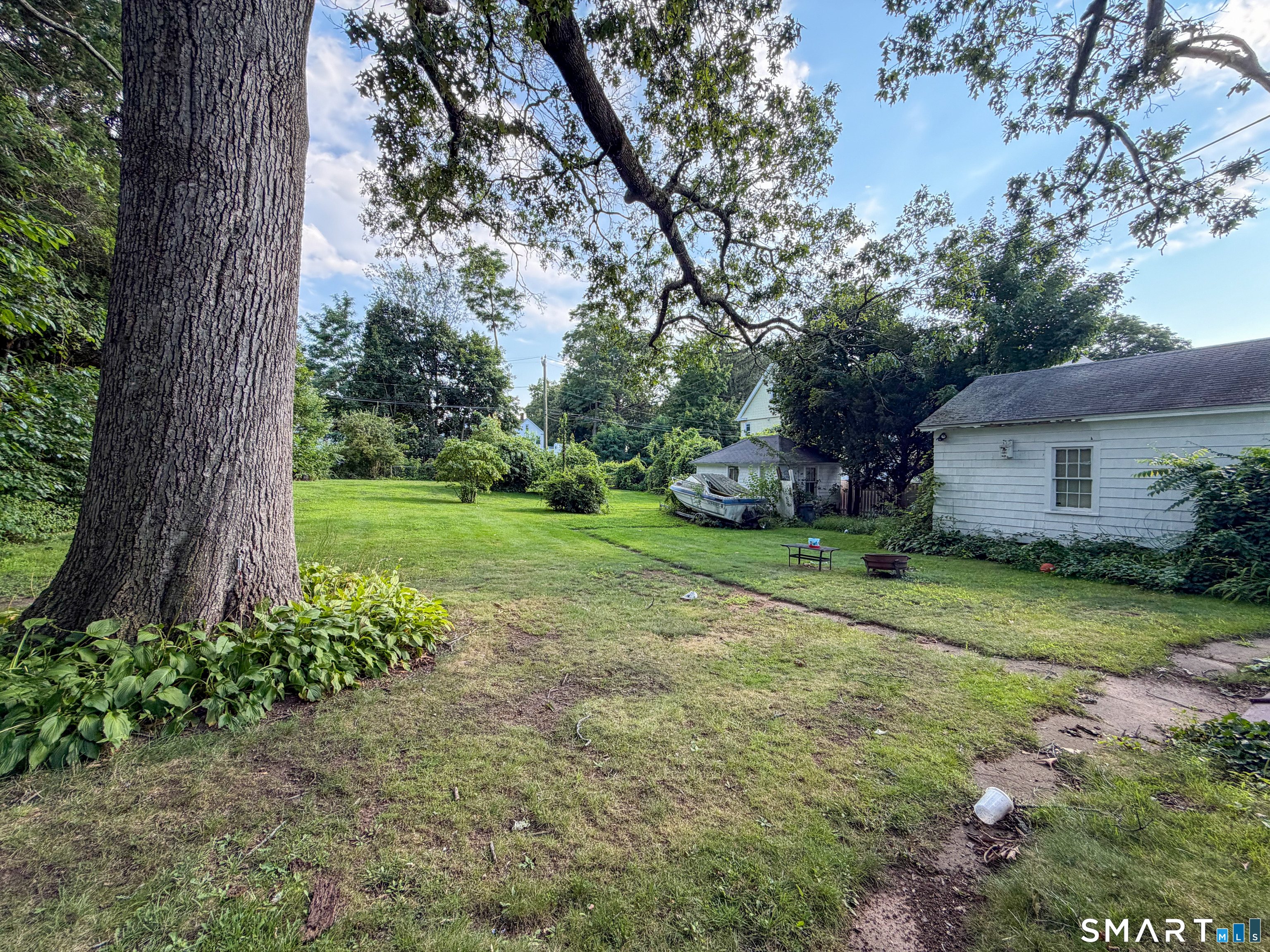 12 Jackson Street Manchester CT 06040