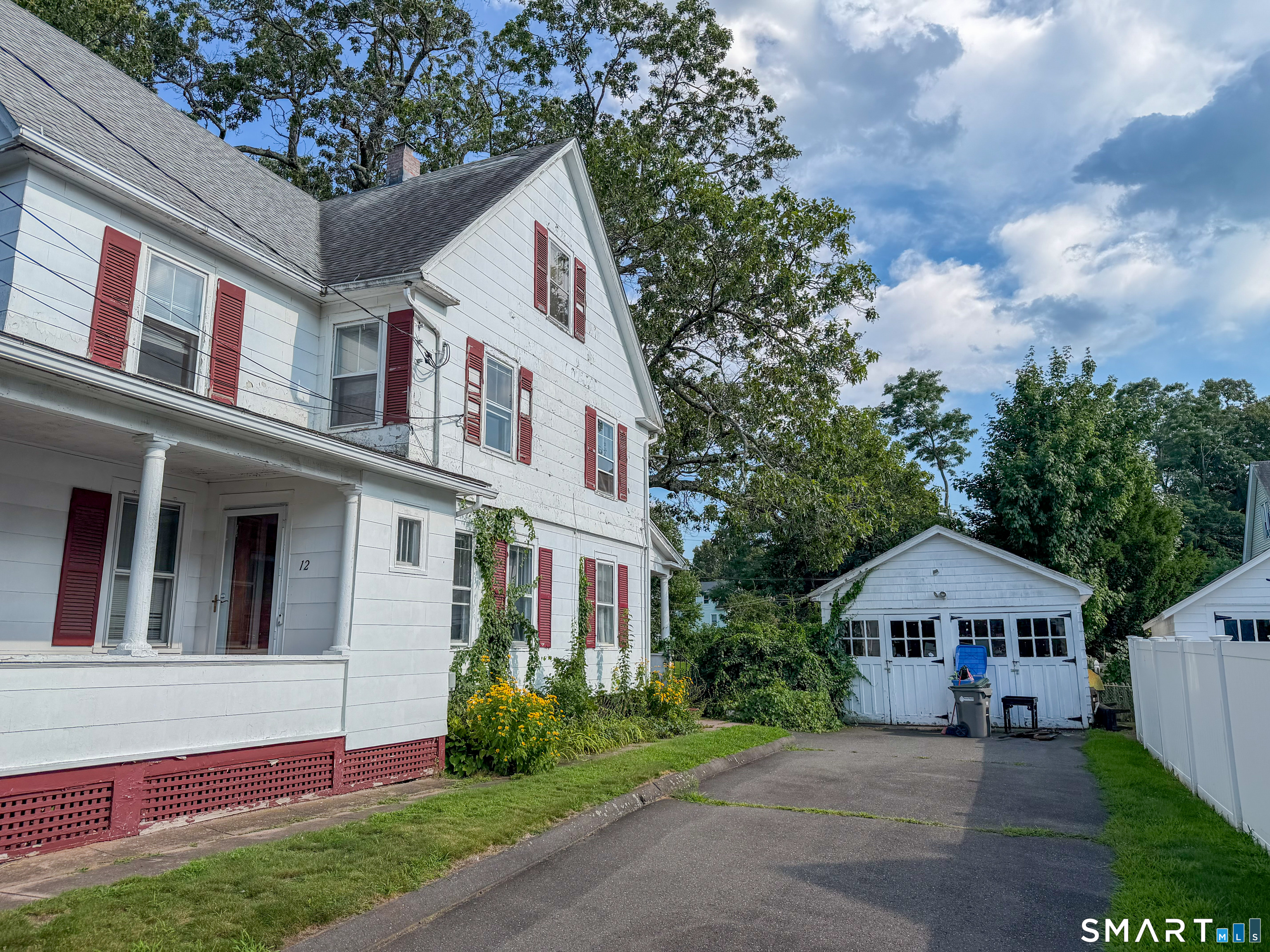 12 Jackson Street Manchester CT 06040