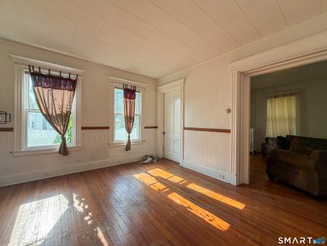 12 Jackson Street Manchester CT 06040