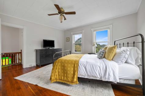 16 Prospect Hill Road Groton CT 06340