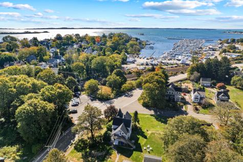 16 Prospect Hill Road Groton CT 06340