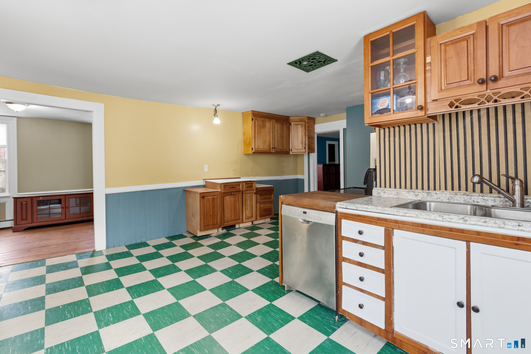 125 Mountain Street Windham CT 06226