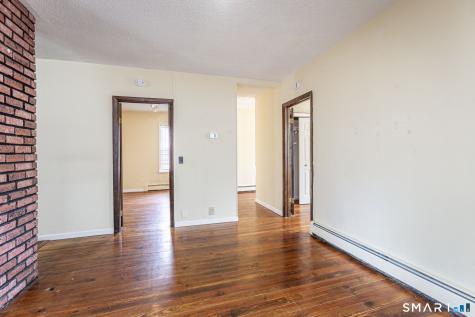 41-43 Dean Street Hartford CT 06114