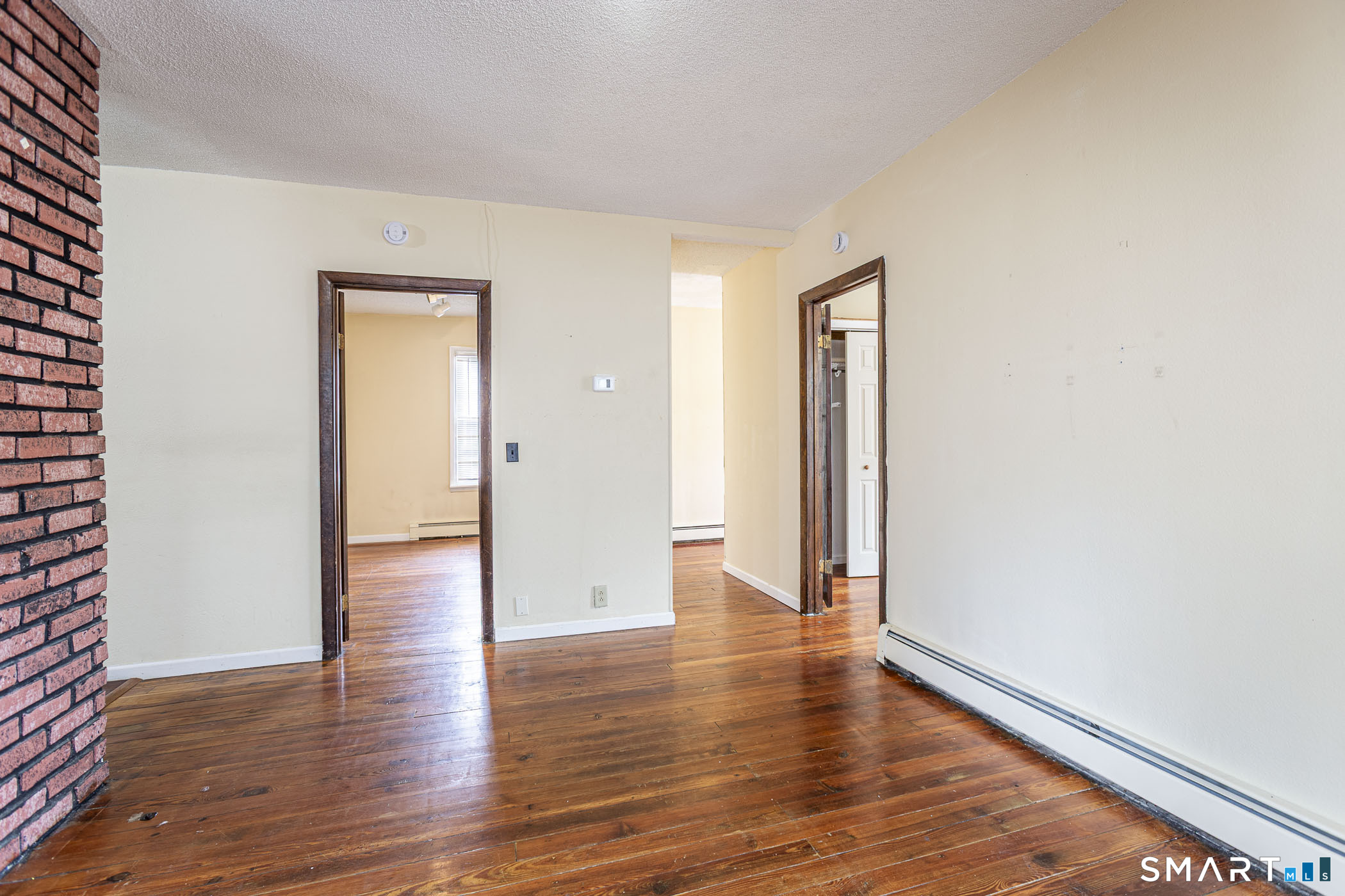 41-43 Dean Street Hartford CT 06114