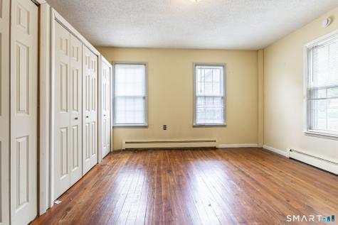 41-43 Dean Street Hartford CT 06114