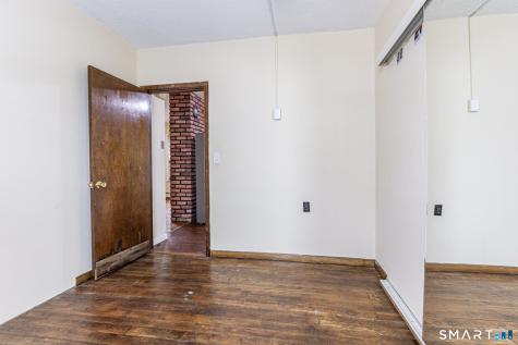 41-43 Dean Street Hartford CT 06114