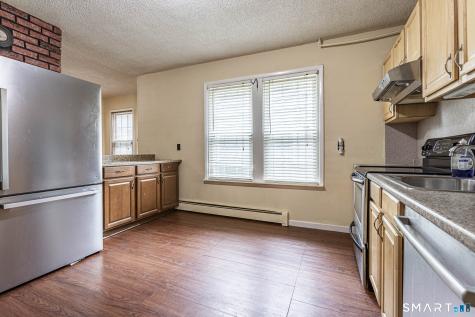 41-43 Dean Street Hartford CT 06114